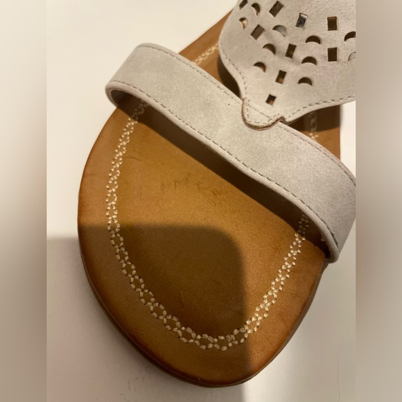 2 Lips Too Sandals Grey Women’s Size 7.5m - Picture 8 of 14